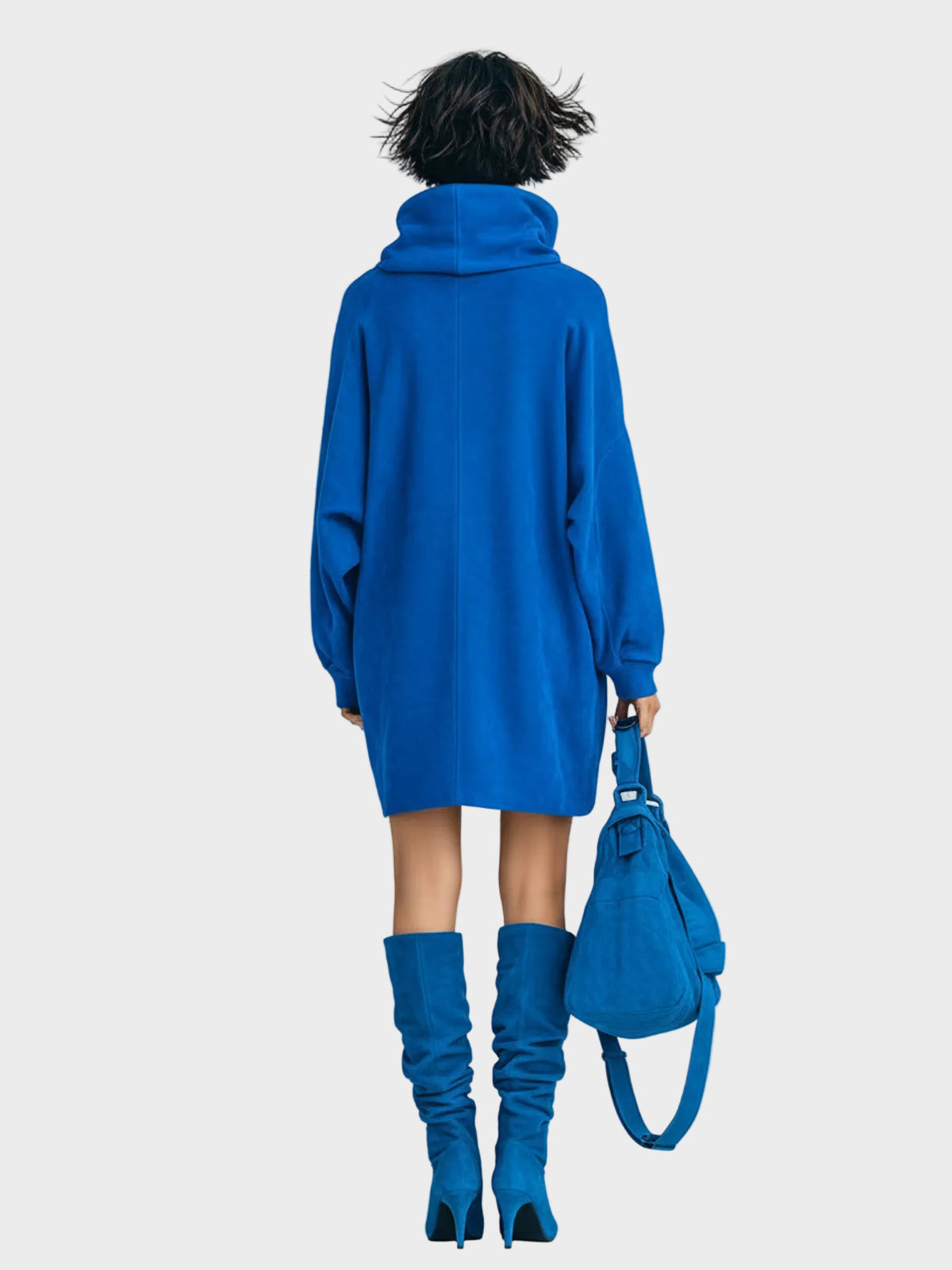 Meria | Κομψό Royal Blue Μίνι Φόρεμα από Τεχνητό Σουέτ με Oversized Ζιβάγκο, Μακριά Μανίκια Lantern και Τσέπες-Patch